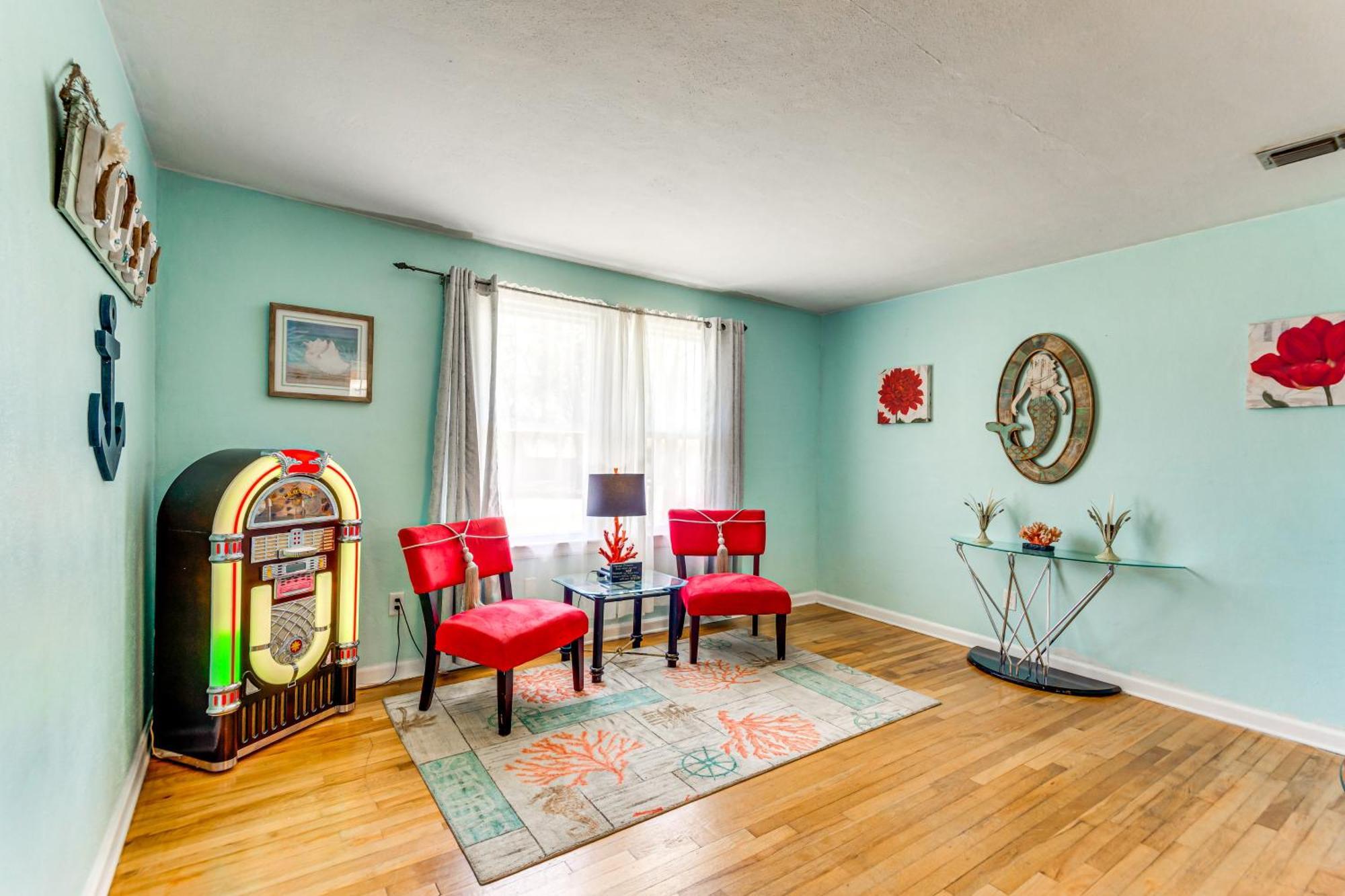 Fort Walton Coastal Retreat With Yard Walk To Beach フォート・ウォルトン・ビーチ エクステリア 写真